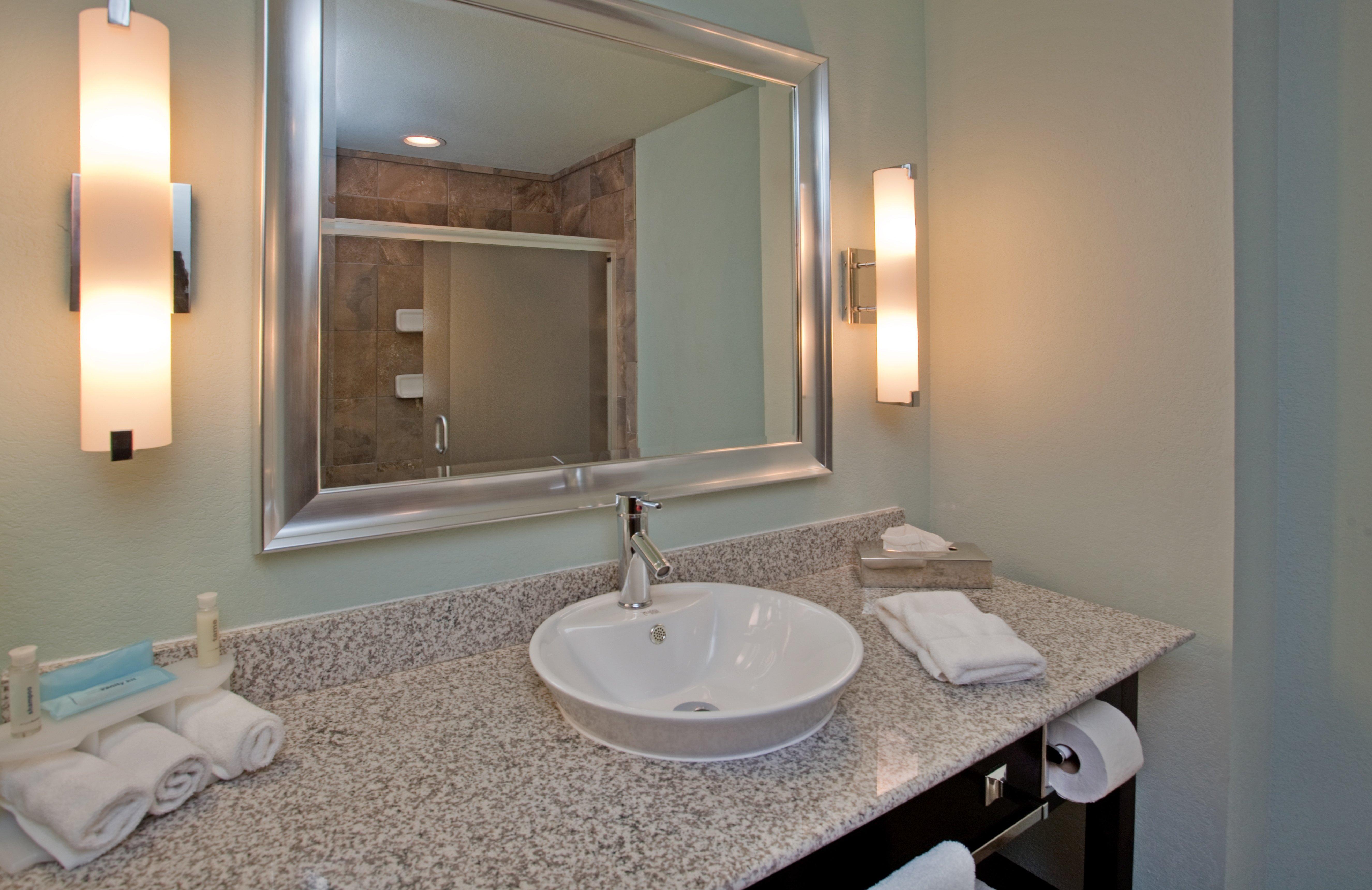 Holiday Inn Express Hotel And Suites Saint Robert By Ihg Quarto foto